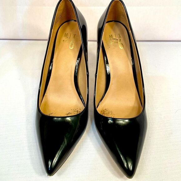 BLACK-PATENT 4” STILETTOS by MIX NO. 6 SIZE 8 WORN ONCE EXTRA HEWL PROTECTORS - Picture 3 of 7